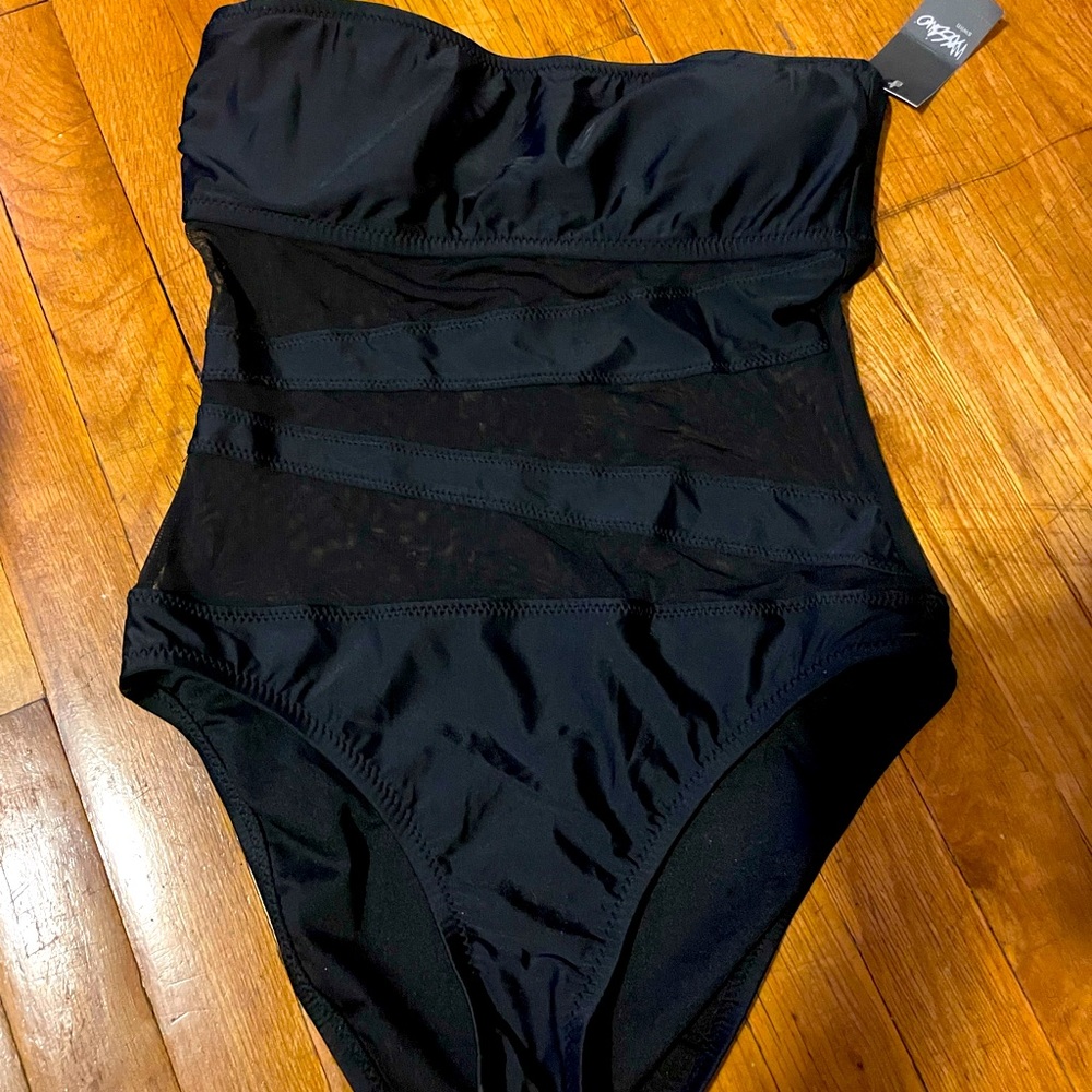 Bathing suit
